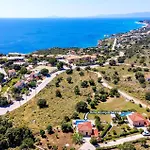Olympia Skala By Villa Spathíon